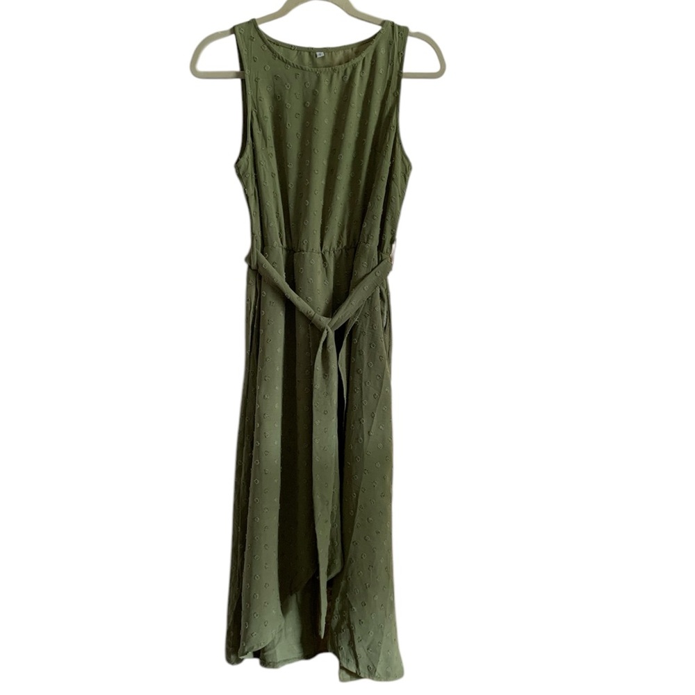 Elegant Green Sleeveless Dress